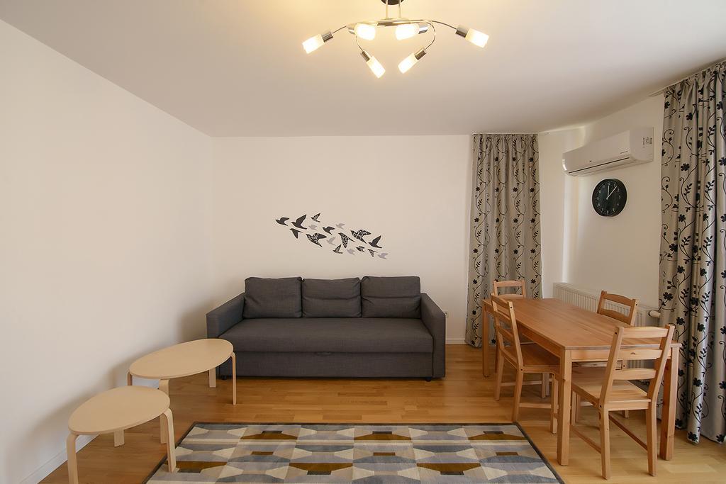 Apartamente Olivero 브라쇼브 외부 사진